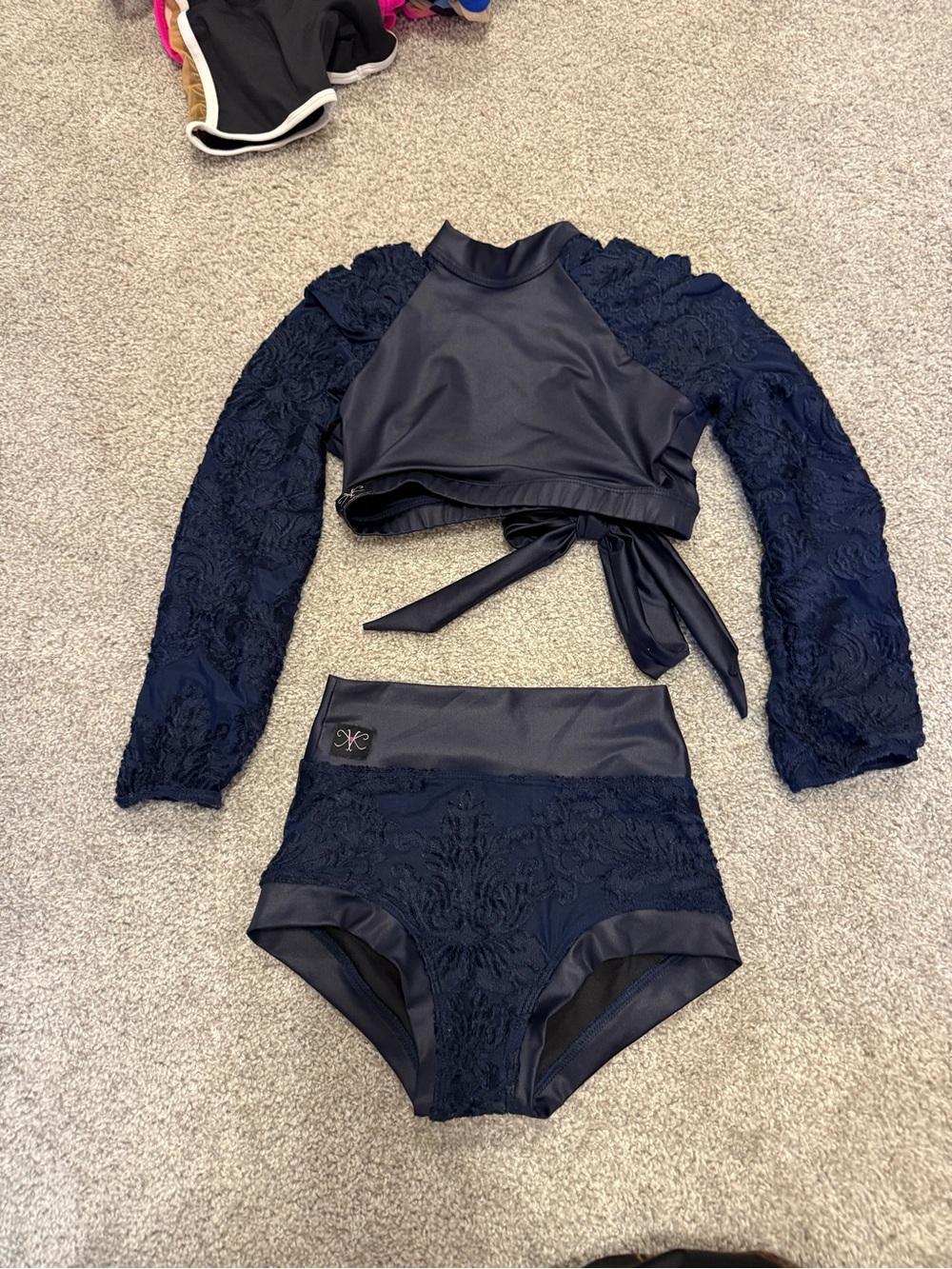 Navy Lace Long-Sleeve dance set